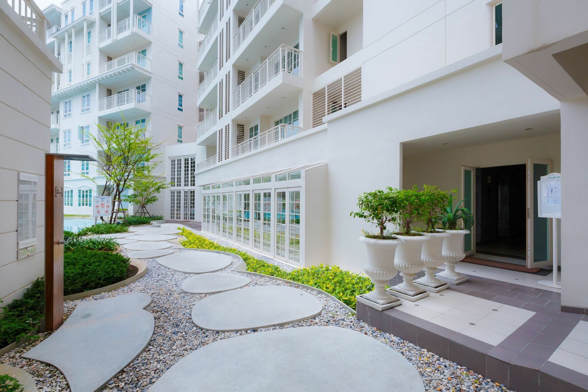 Summer Huahin Condominium Exteriör bild